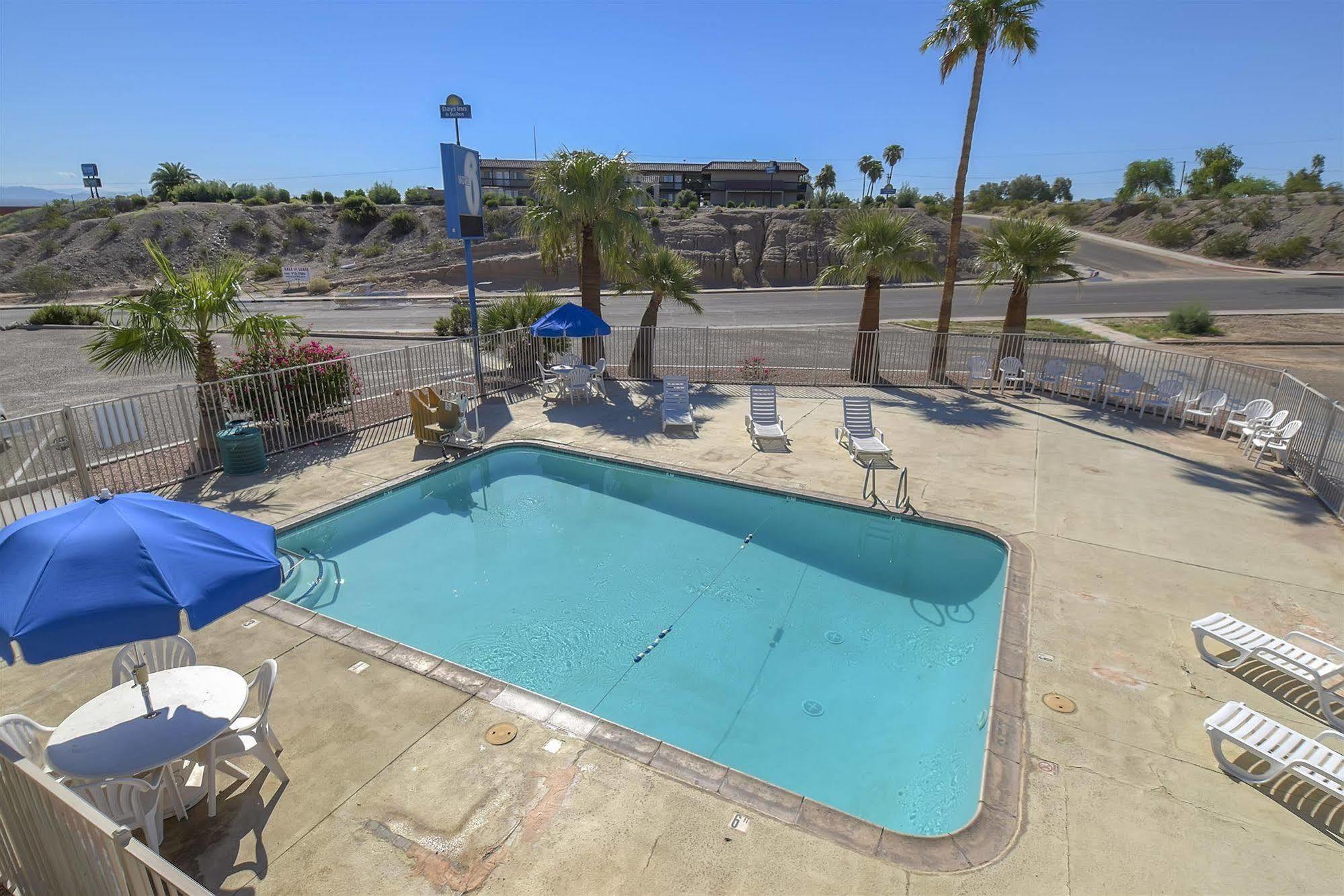 Hotel 6-needles, Ca Needles